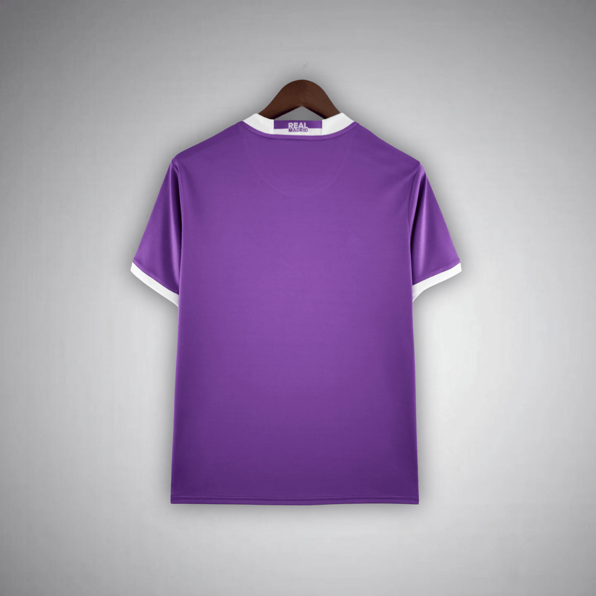 16/17 Real Madrid Away Kit