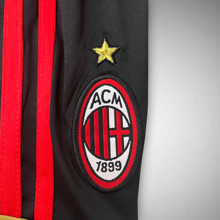 06/07 AC Milan Home Kids Size Kit