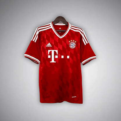 13/14 FC Bayern Home Premium Kit