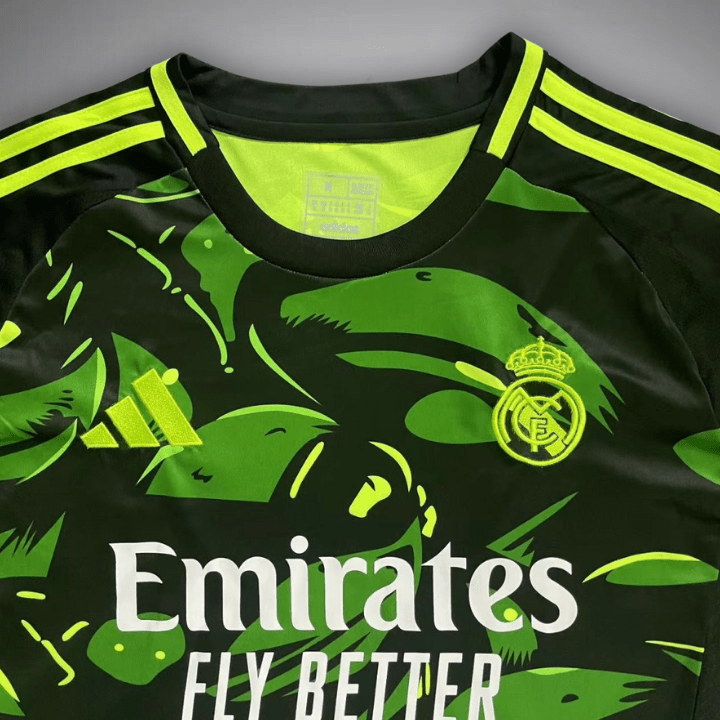 Real Madrid x Ninja Turtles Premium Kit
