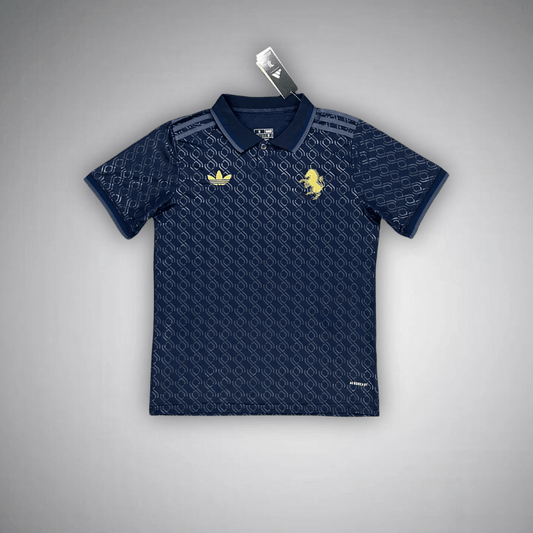 Juventus "Juve Iconica" Premium Kit