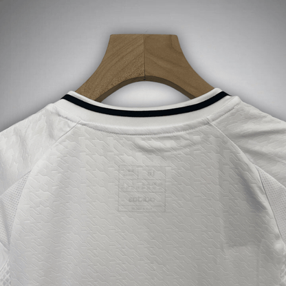 24/25 Real Madrid Home Kids Size Kit