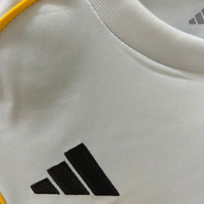 25/26 Real Madrid Home Kids Size Kit