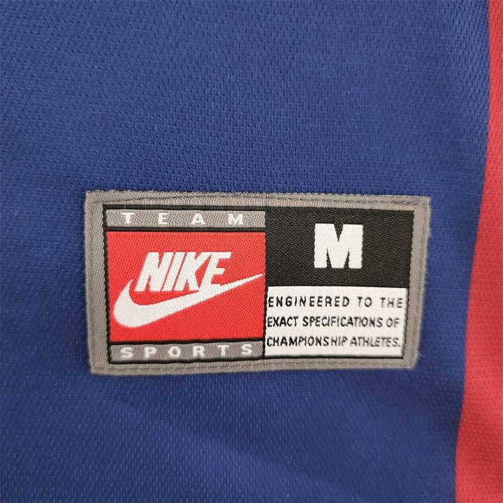 FC Barcelona 1998-1999 Retro Home Kit