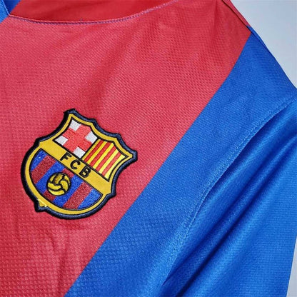 06/07 FC Barcelona Home Kit