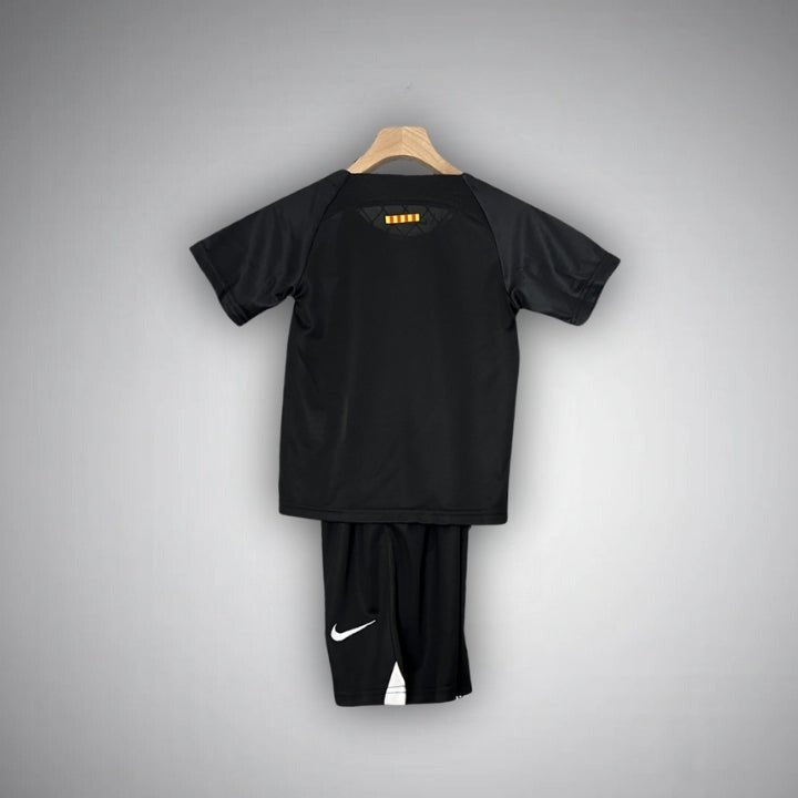 FC Barcelona Catalan Veins Kids Size Kit
