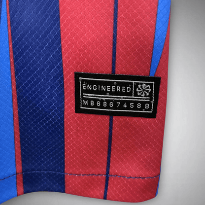 FC Barcelona "Graffiti Glory" Kit