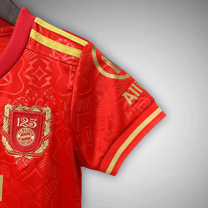FC Bayern 125 Anniversary Kids Size Kit