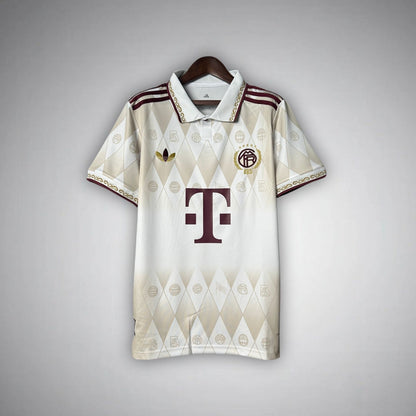 FC Bayern "Die Krone" Premium Kit