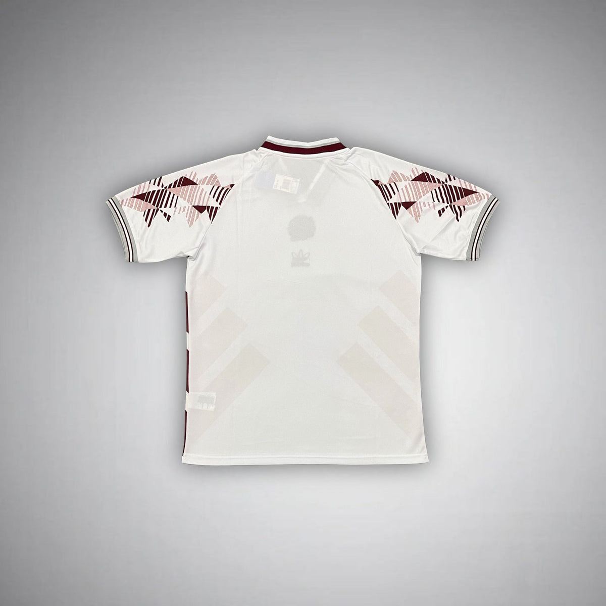 FC Bayern "Mia San Luxe" Premium Kit