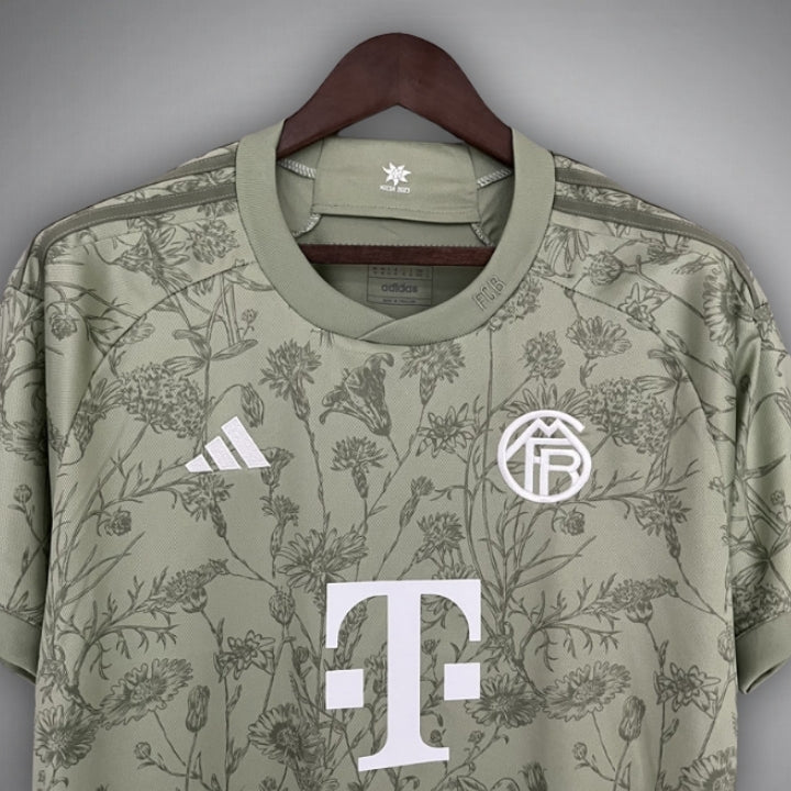FC Bayern "Centurion" Premium Kit