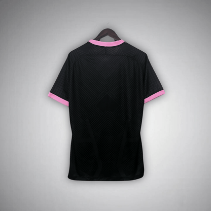 Inter Milan "Serpente Rosa" Premium Kit