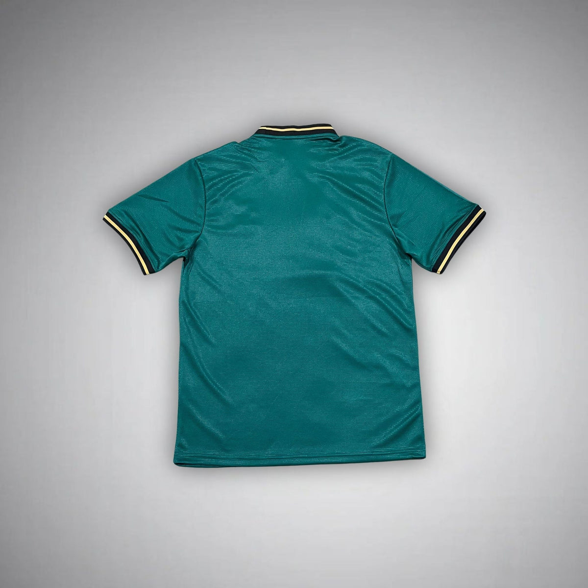 Liverpool x Jordan Premium Kit