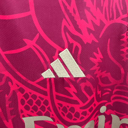 Real Madrid "Dragón De Fuego" Premium Kit