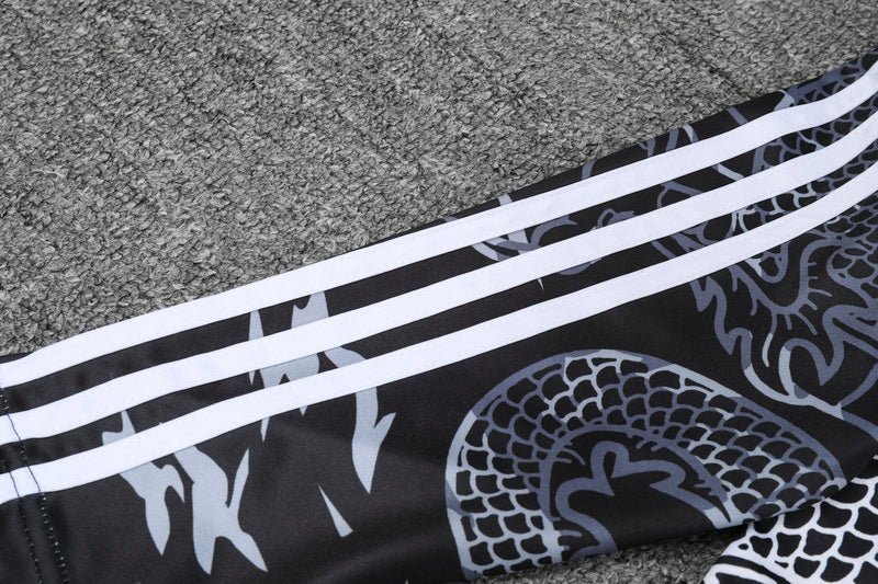 Real Madrid "Dragón Negro" Premium Tracksuit
