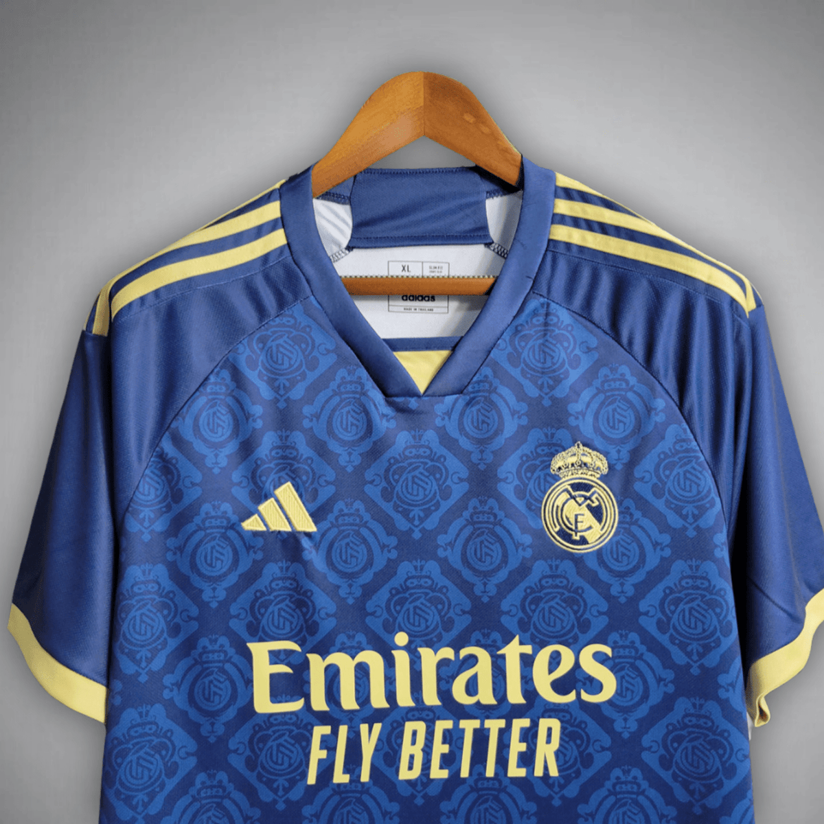 Real Madrid "El Palacio" Premium Kit