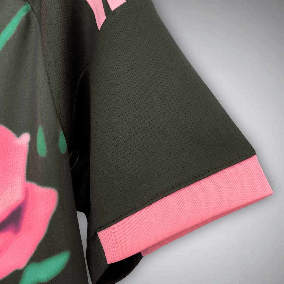 Real Madrid "Pink Kingsnake" Premium Kit
